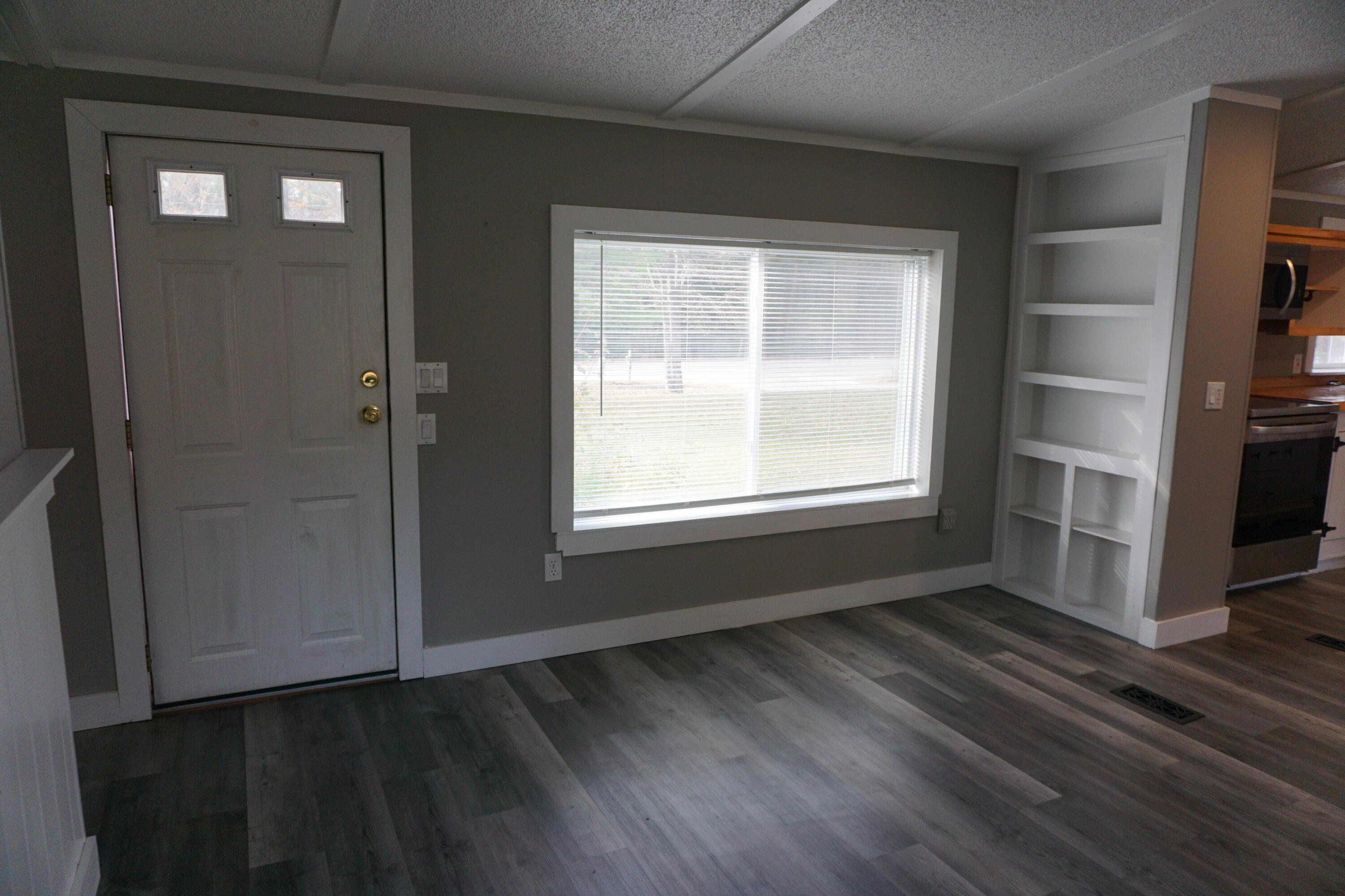 661 Park Street Paris ME 04281