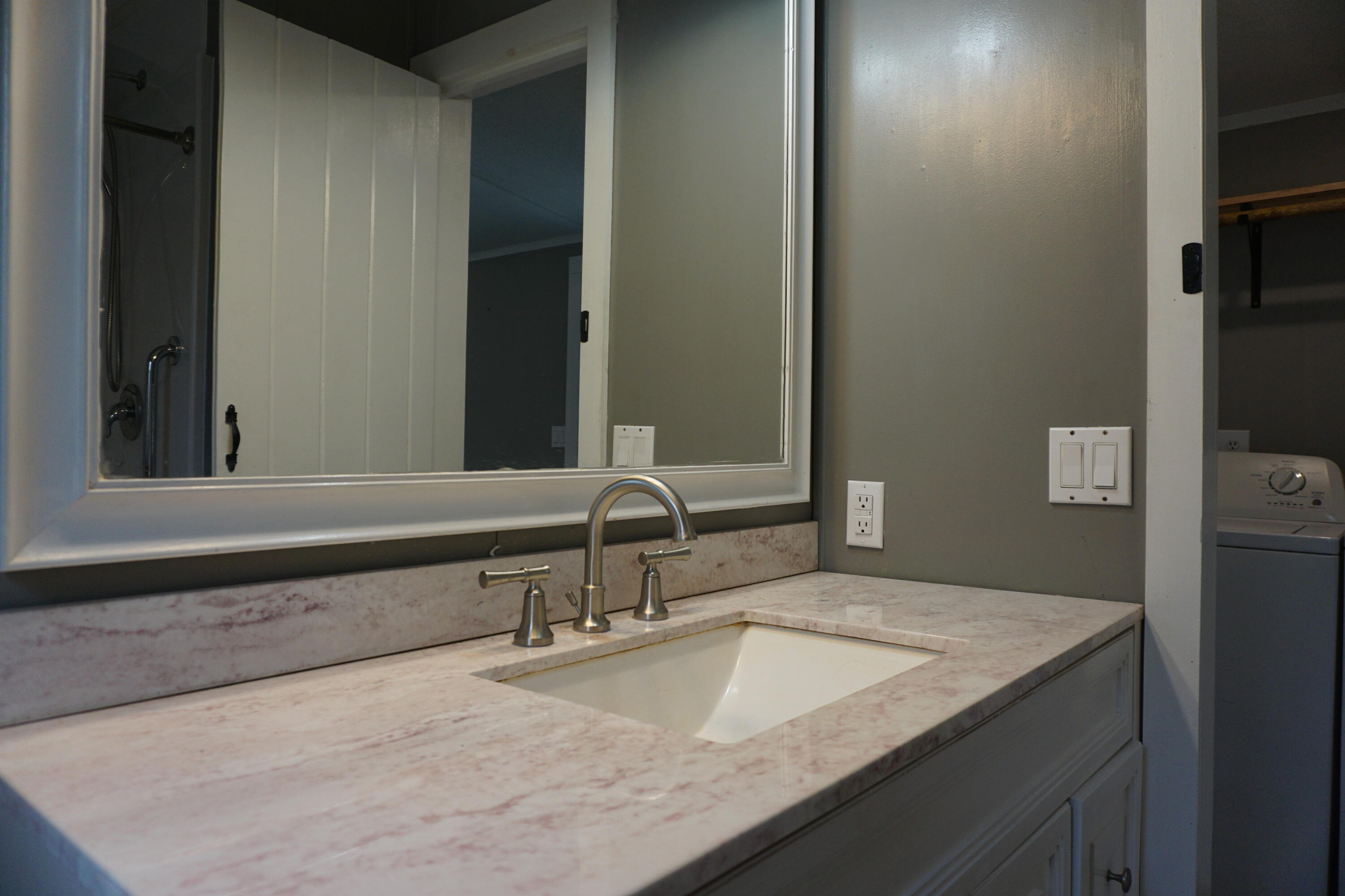 661 Park Street Paris ME 04281