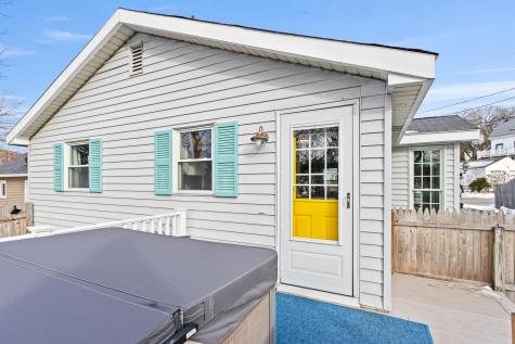 17 Spring Street South Portland ME 04106