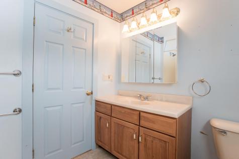 681 York Street York ME 03909