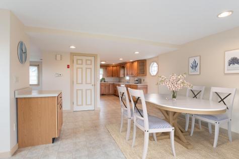 681 York Street York ME 03909