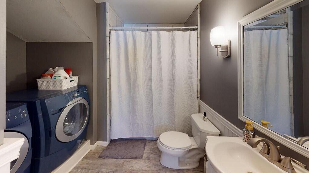 802 Mount Hope Avenue Bangor ME 04401