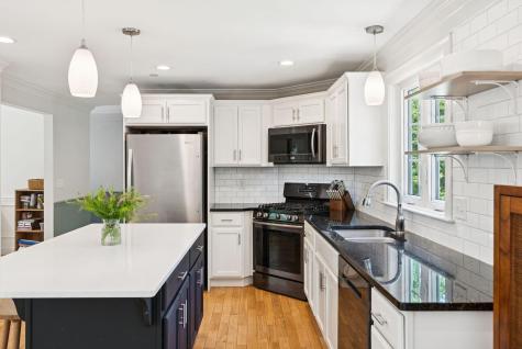 53 Old Colony Lane Cumberland ME 04021