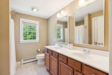 53 Old Colony Lane Cumberland ME 04021