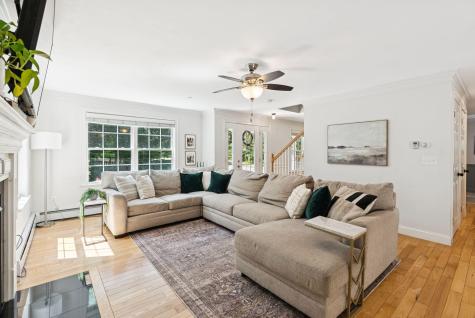 53 Old Colony Lane Cumberland ME 04021