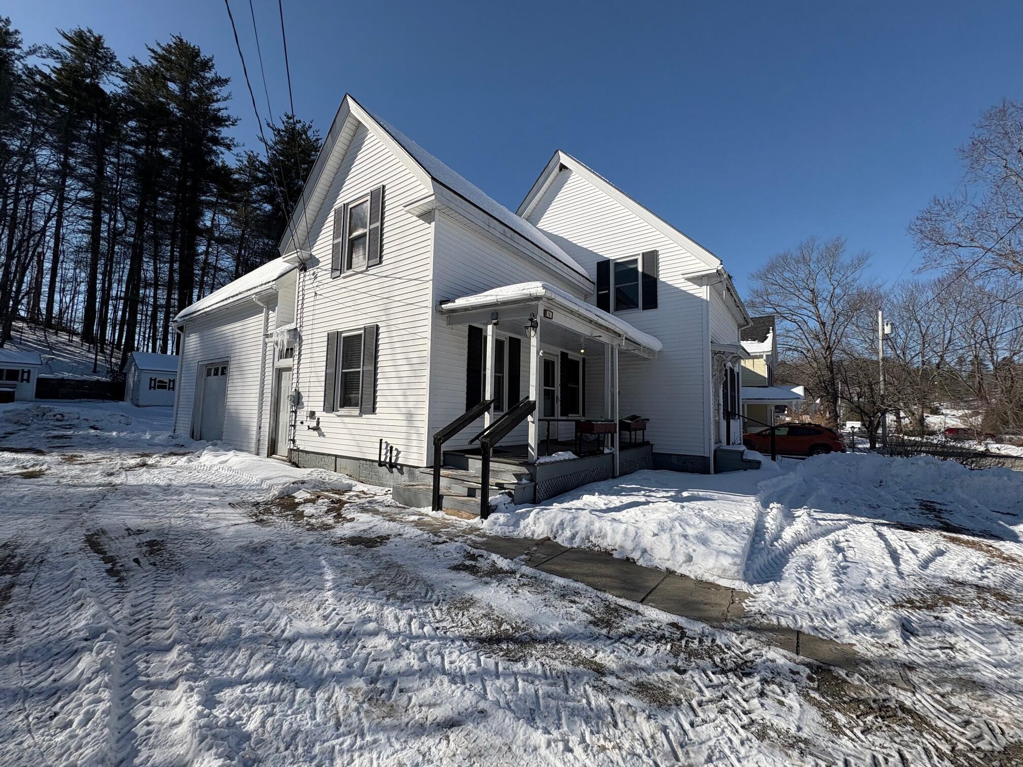 16 Bartlett Street Gardiner ME 04345