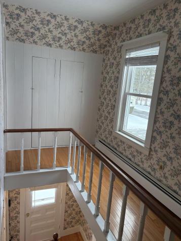 16 Bartlett Street Gardiner ME 04345