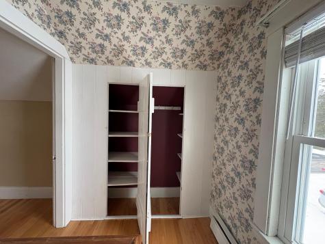 16 Bartlett Street Gardiner ME 04345