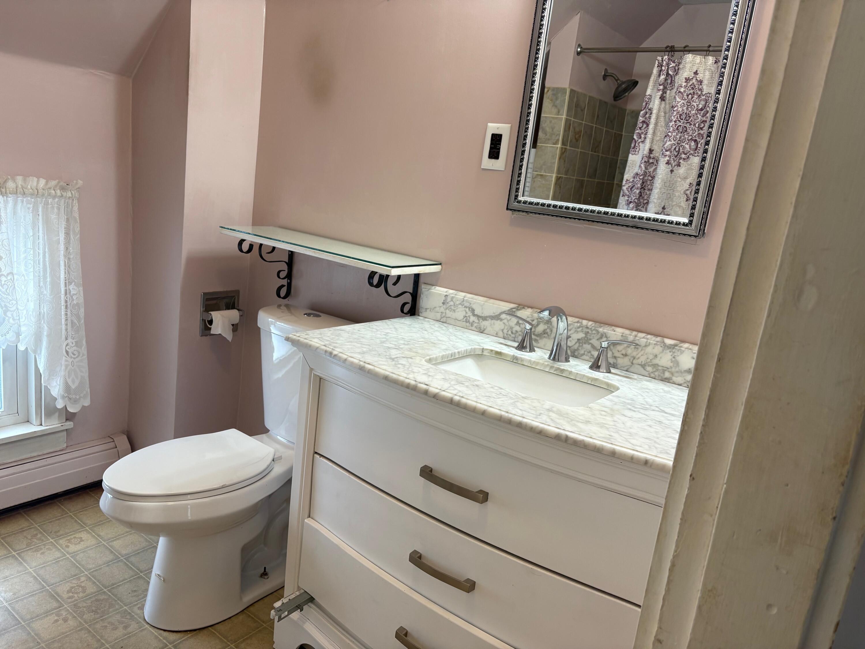 16 Bartlett Street Gardiner ME 04345