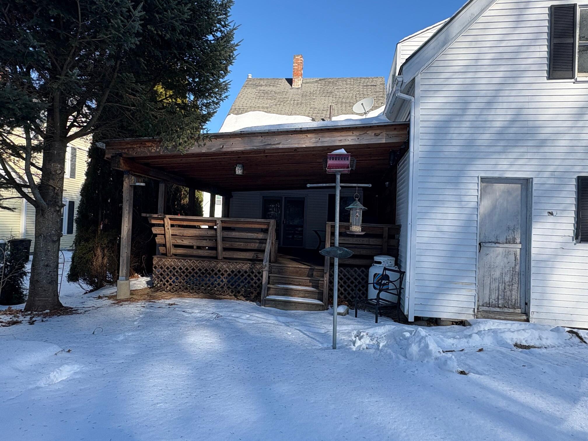 16 Bartlett Street Gardiner ME 04345