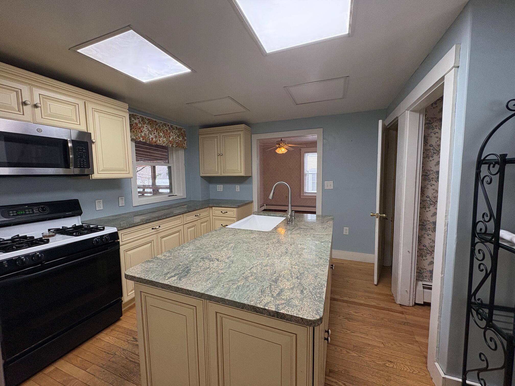 16 Bartlett Street Gardiner ME 04345