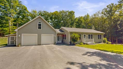 27 Ruby Ridge Road Winthrop ME 04364