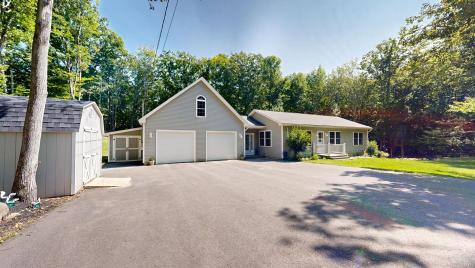 27 Ruby Ridge Road Winthrop ME 04364