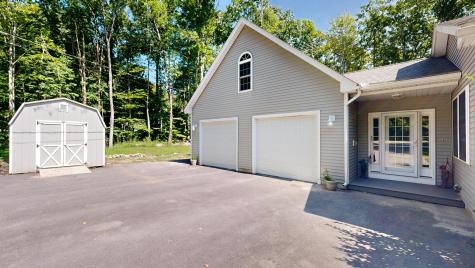 27 Ruby Ridge Road Winthrop ME 04364