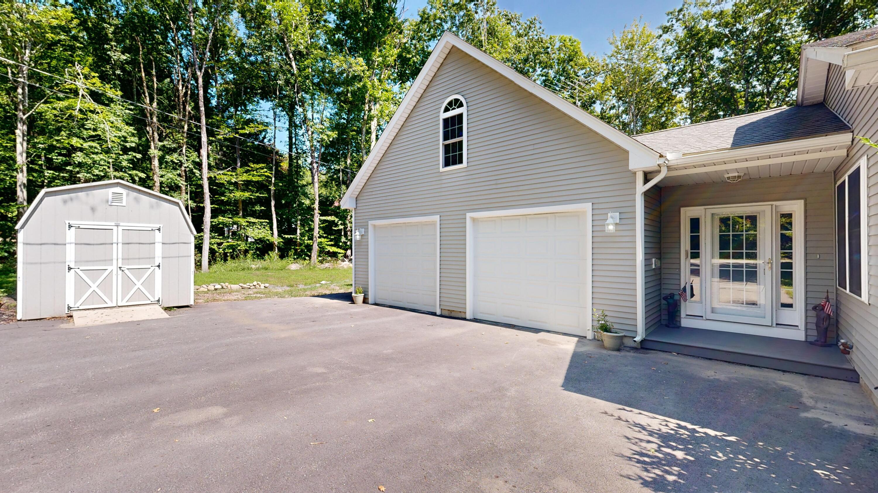 27 Ruby Ridge Road Winthrop ME 04364