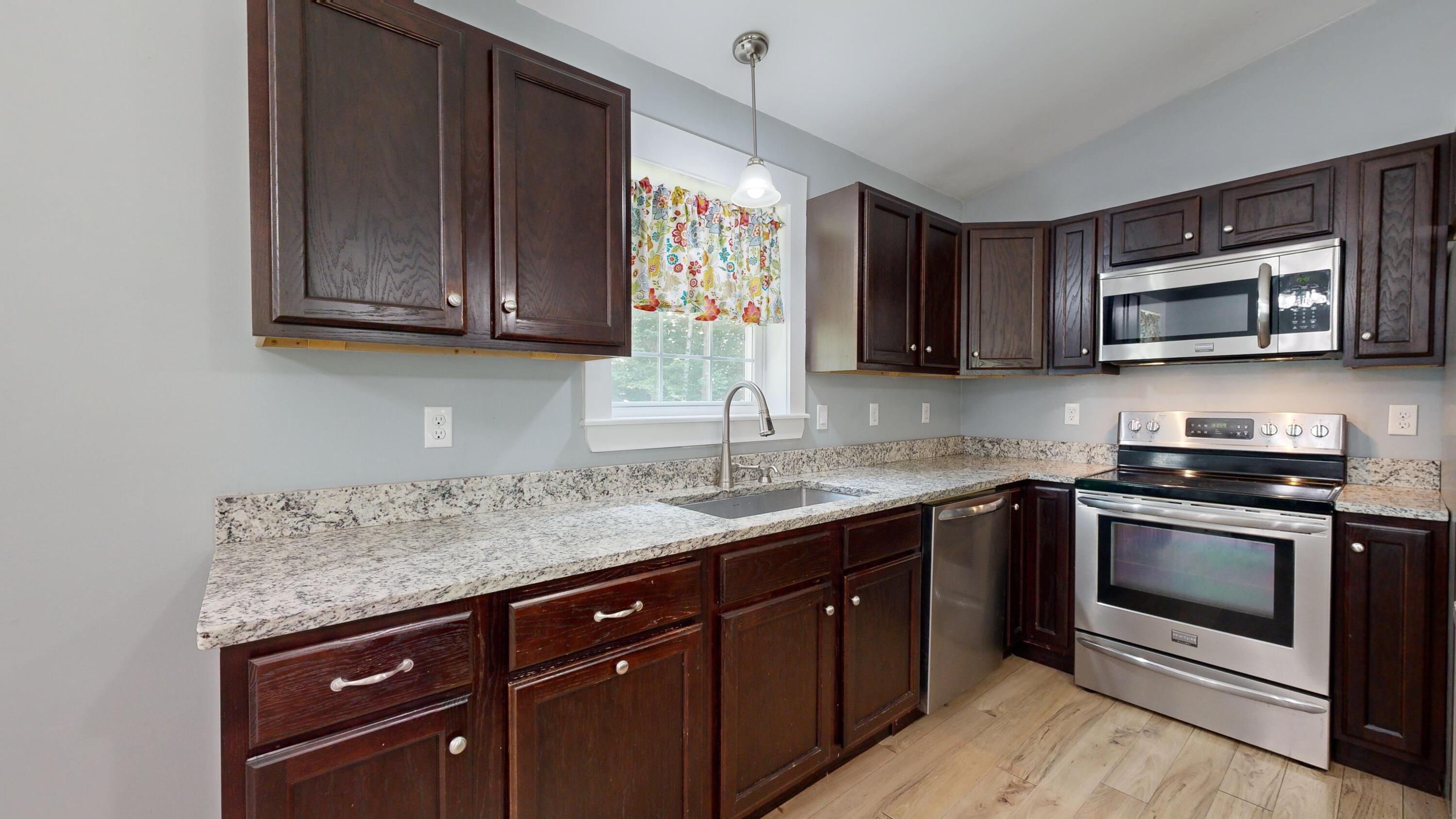 27 Ruby Ridge Road Winthrop ME 04364