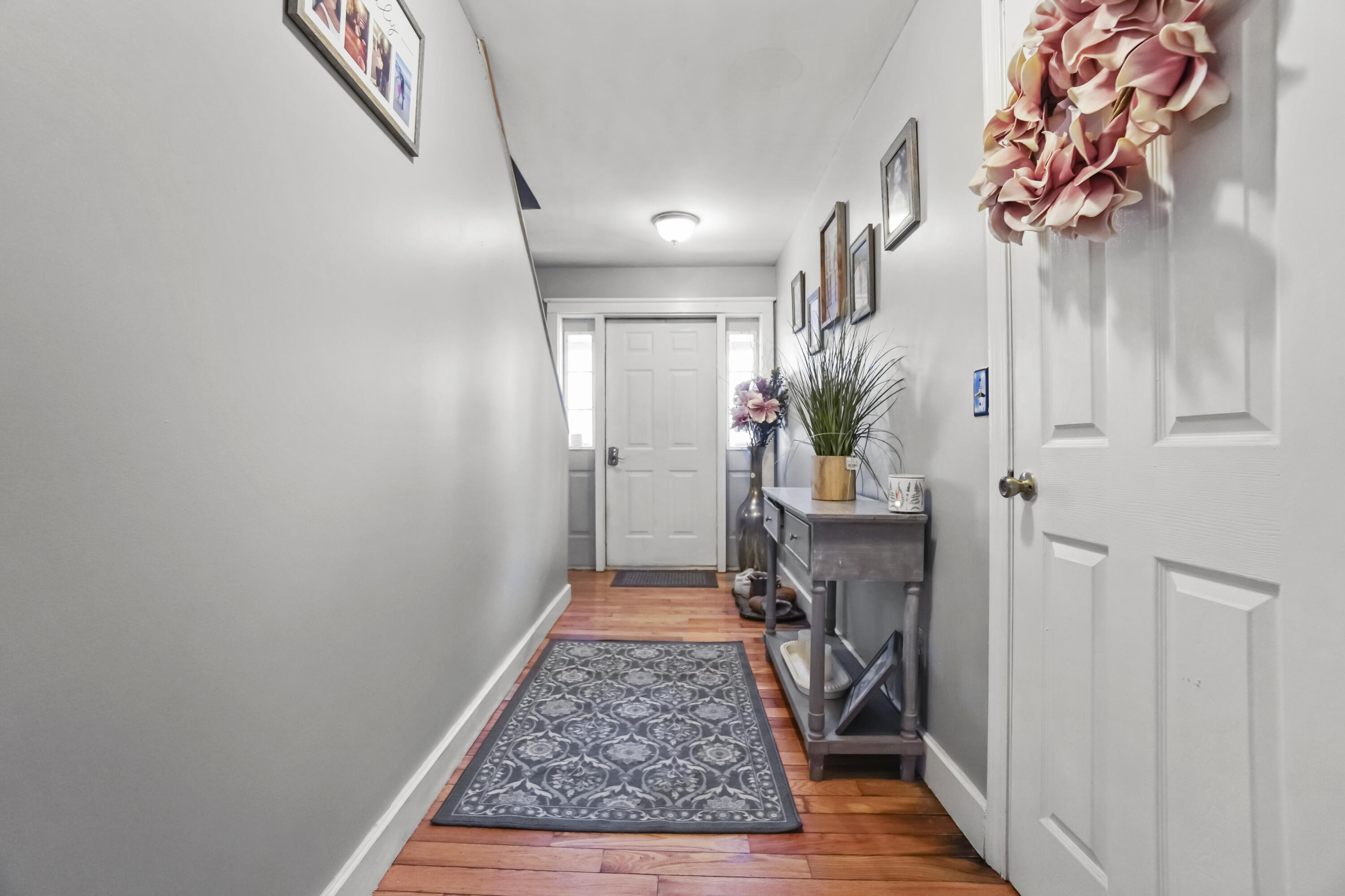 17 Deer Hill N Standish ME 04084