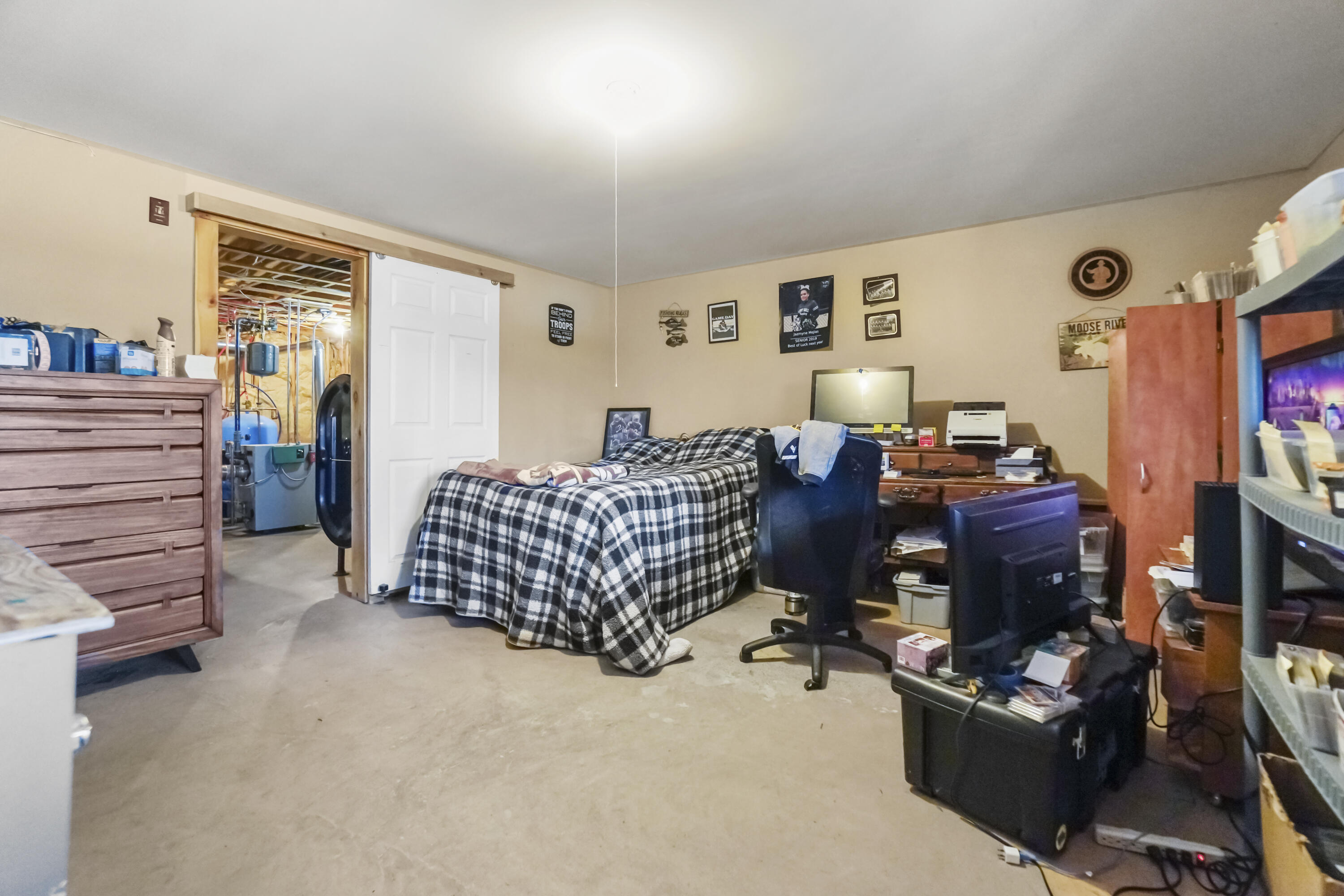 17 Deer Hill N Standish ME 04084