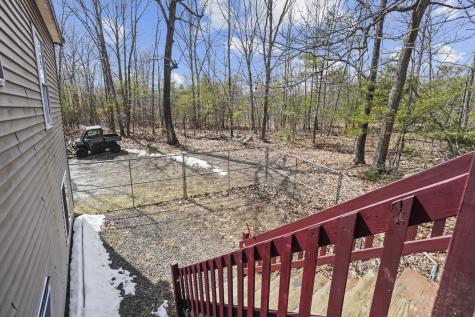 17 Deer Hill N Standish ME 04084