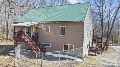 17 Deer Hill N Standish ME 04084