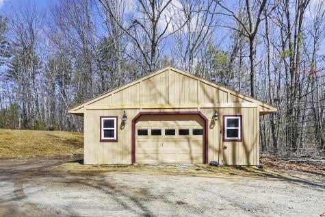 17 Deer Hill N Standish ME 04084