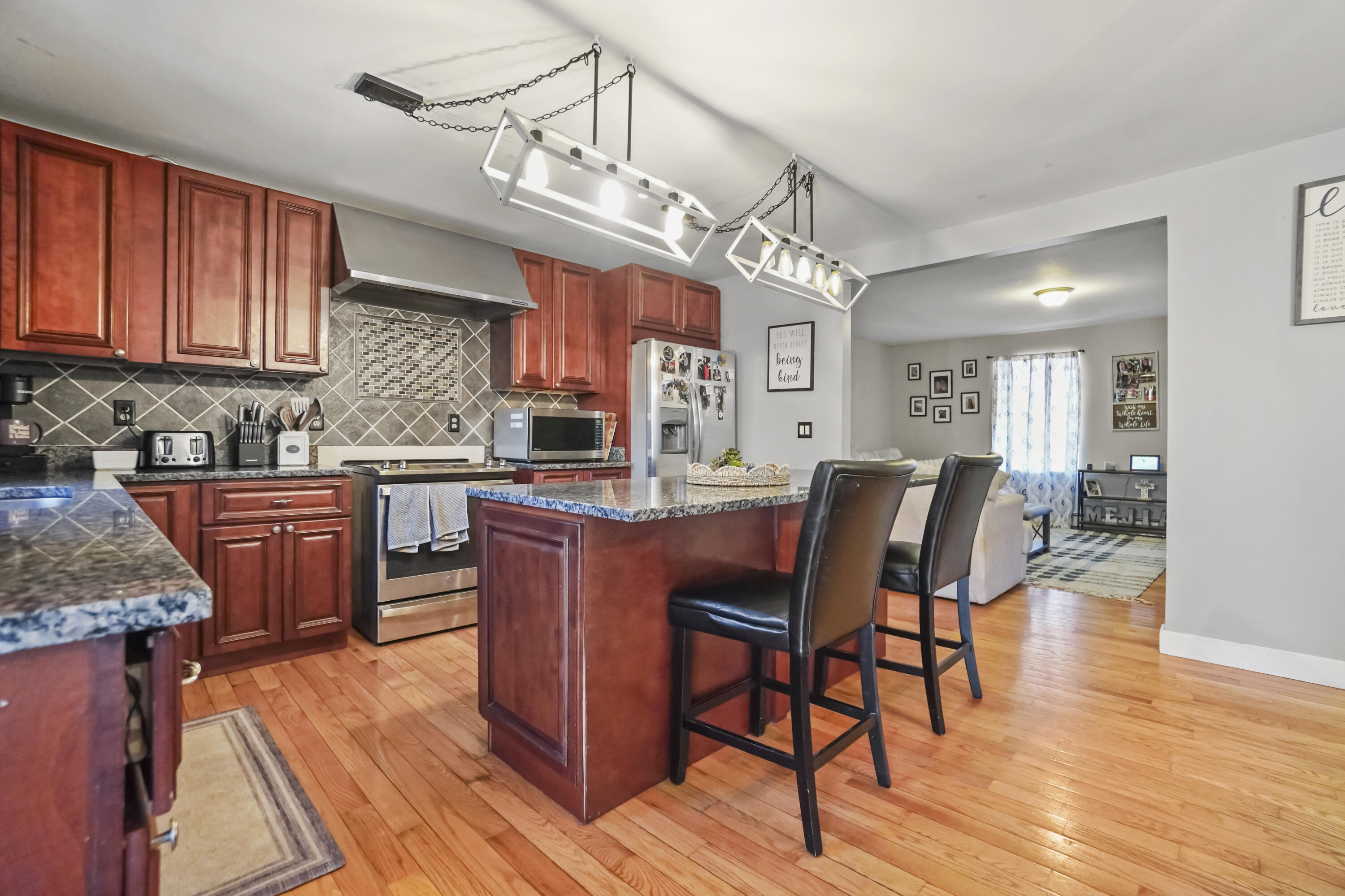 17 Deer Hill N Standish ME 04084