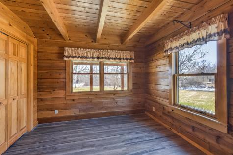 33 Lawrence Road Dresden ME 04342