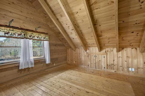 33 Lawrence Road Dresden ME 04342