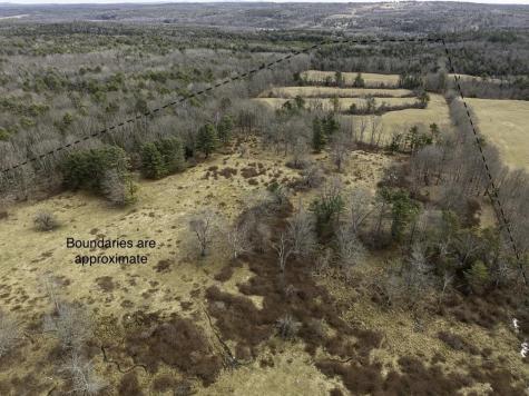 33 Lawrence Road Dresden ME 04342