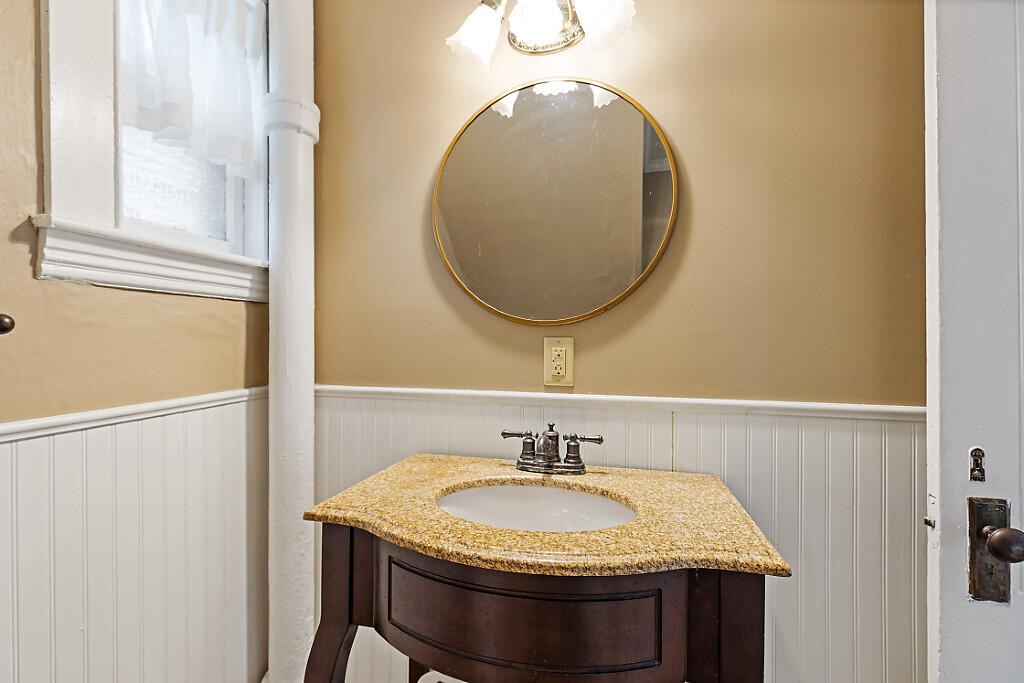 121 Cony Street Augusta ME 04330