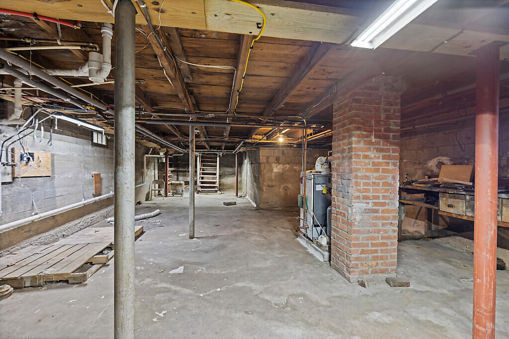 121 Cony Street Augusta ME 04330