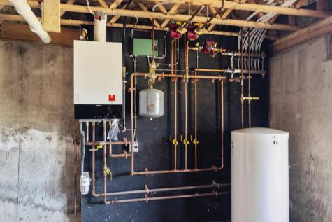 24 Waldoboro Road Bremen ME 04551