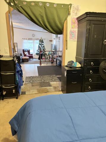 24 Theodore Drive Brunswick ME 04011