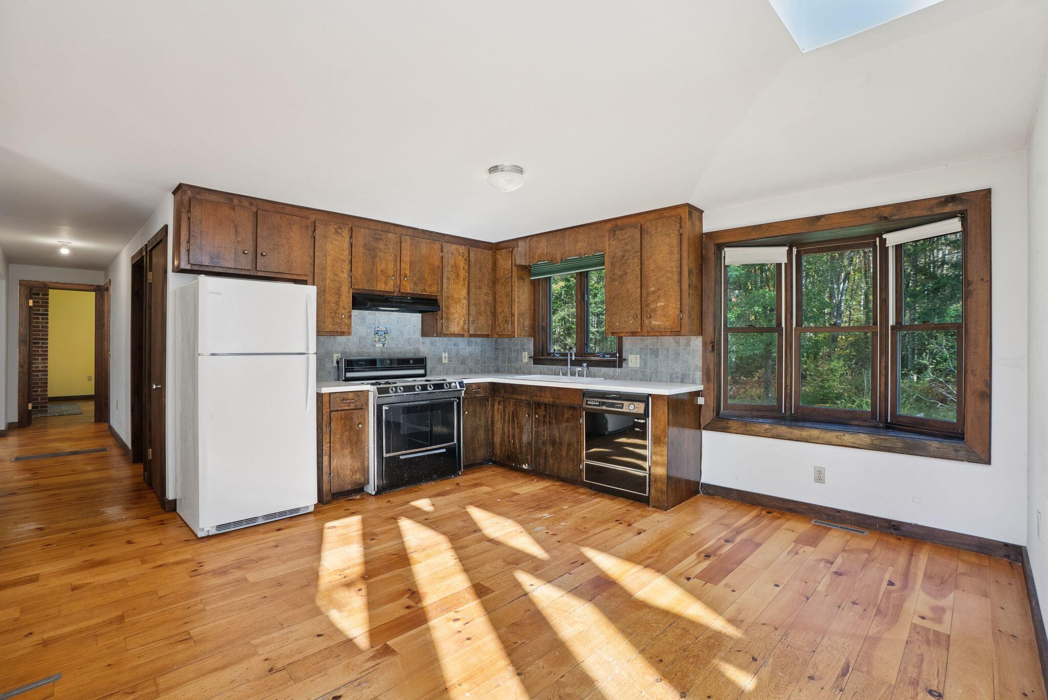 92 Hopkins Road Washington ME 04574