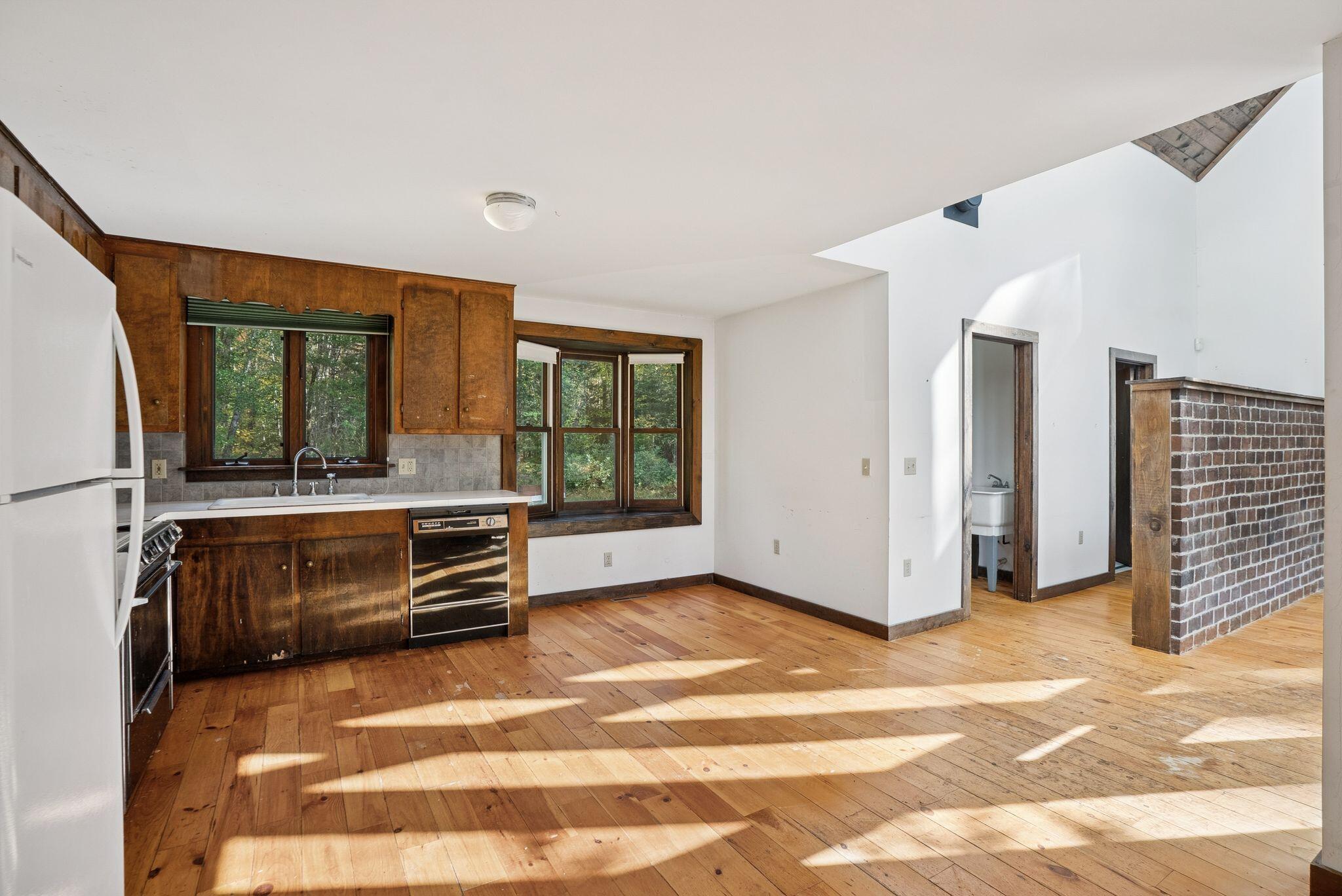 92 Hopkins Road Washington ME 04574