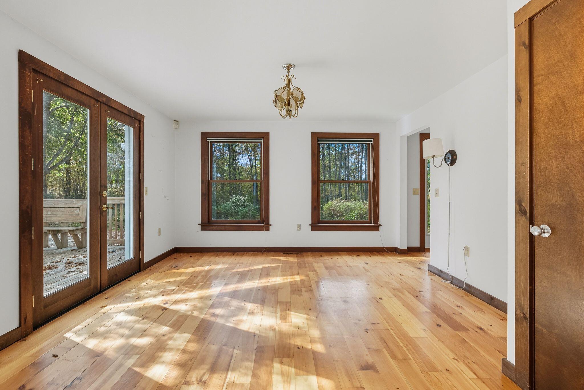 92 Hopkins Road Washington ME 04574