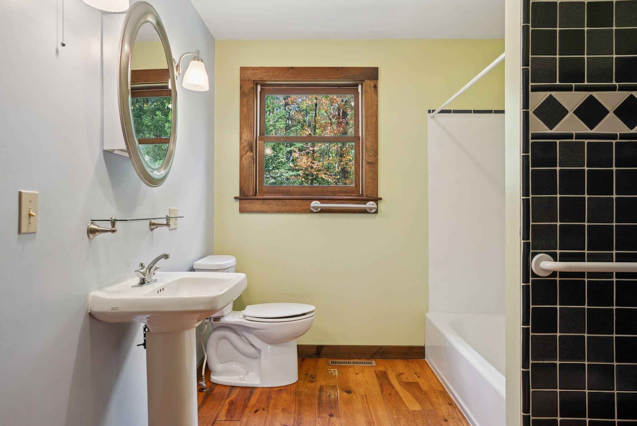 92 Hopkins Road Washington ME 04574