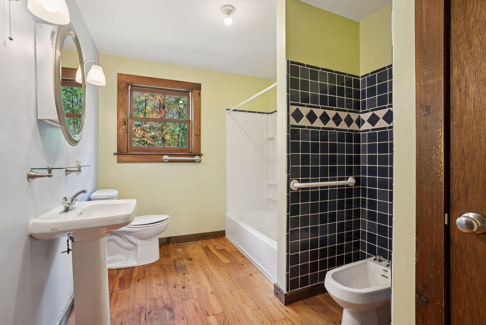 92 Hopkins Road Washington ME 04574