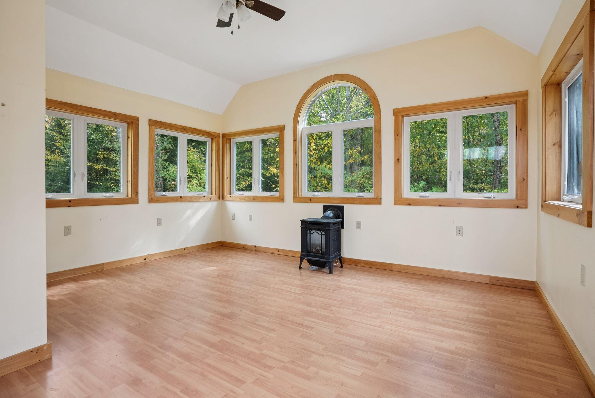 92 Hopkins Road Washington ME 04574