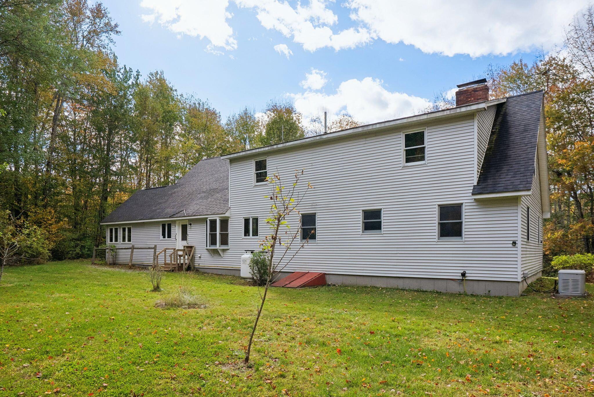 92 Hopkins Road Washington ME 04574