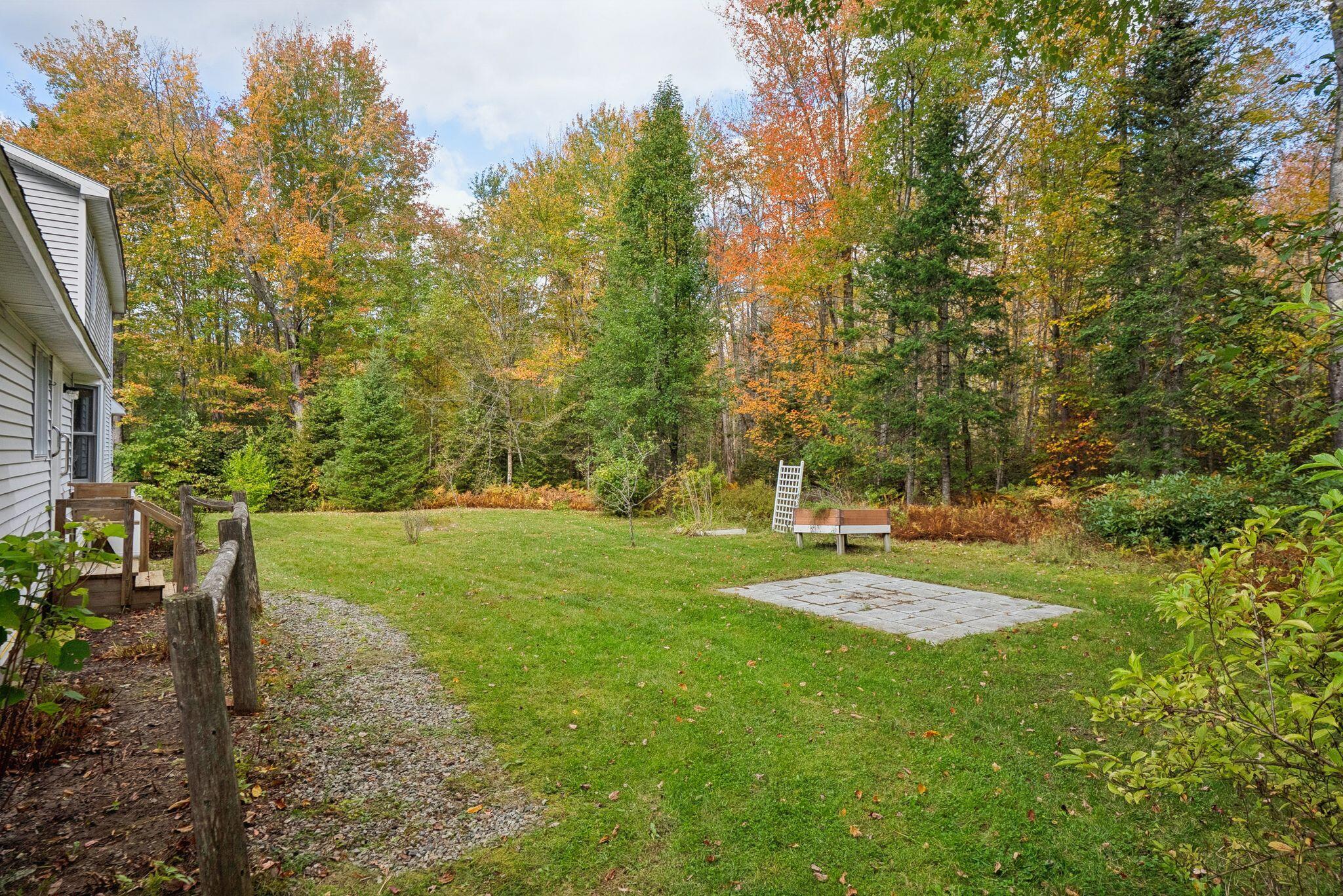 92 Hopkins Road Washington ME 04574