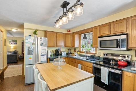 212 New Dam Road Waterboro ME 04061