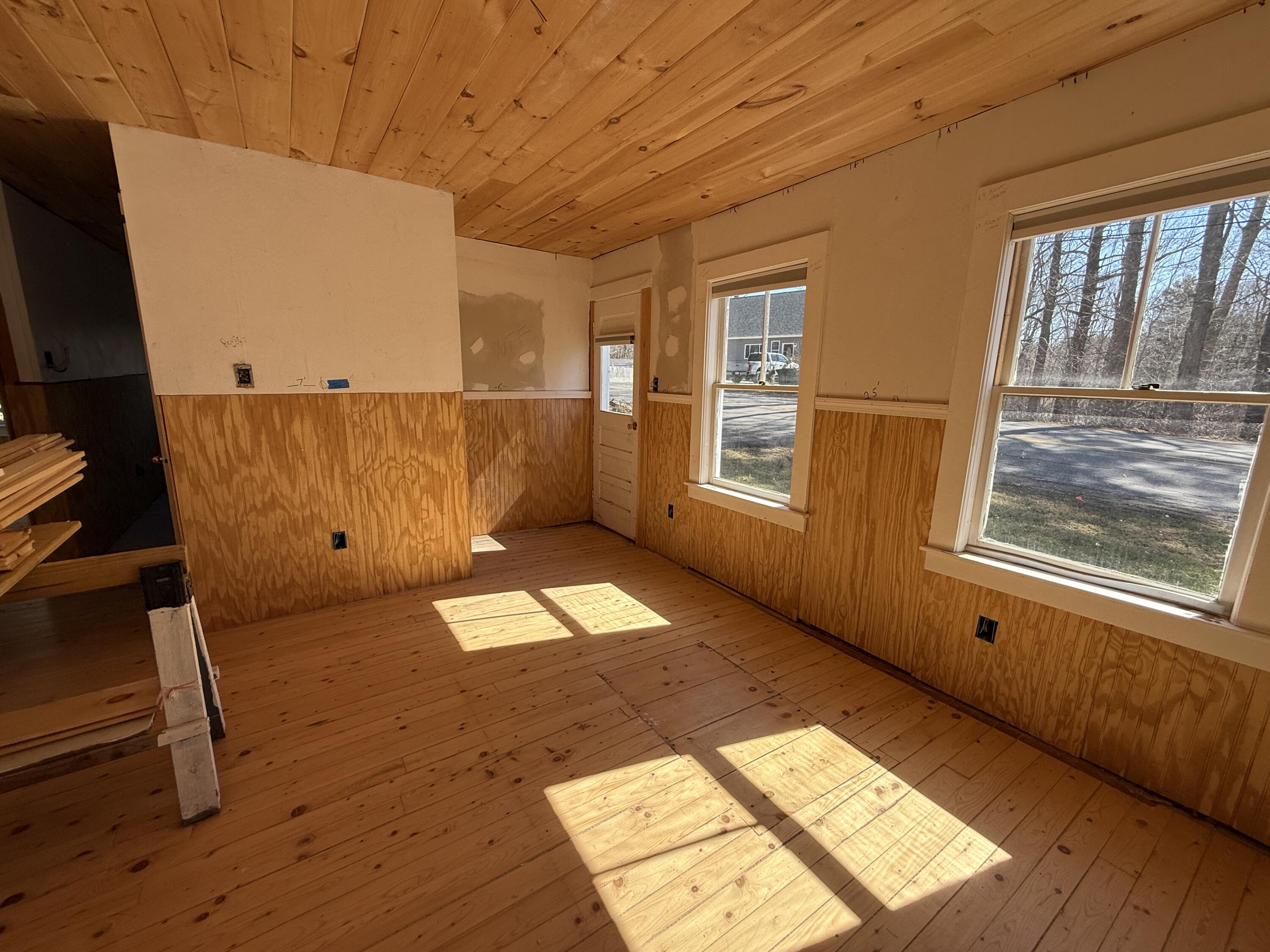 17 John Street Camden ME 04843