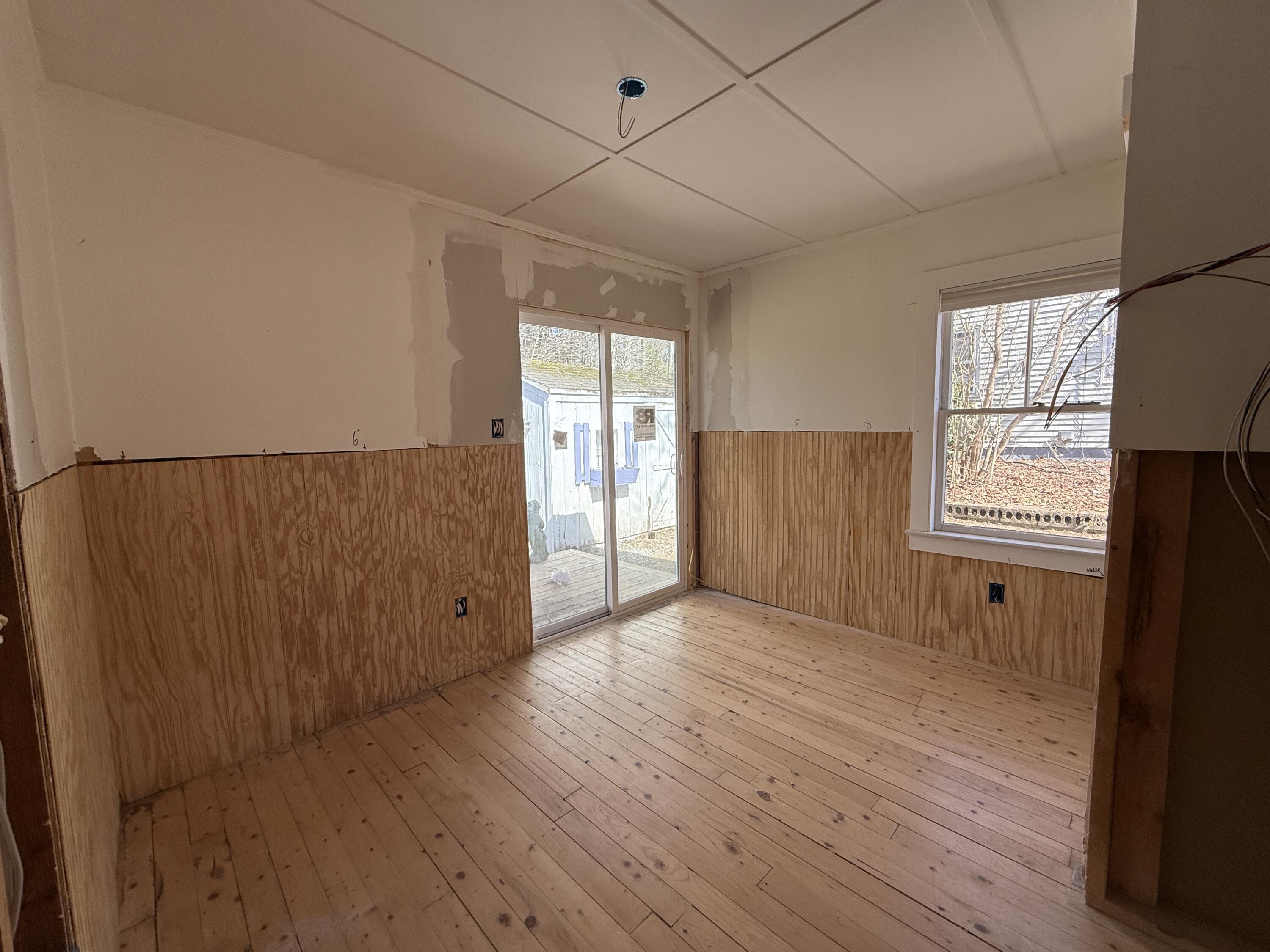 17 John Street Camden ME 04843