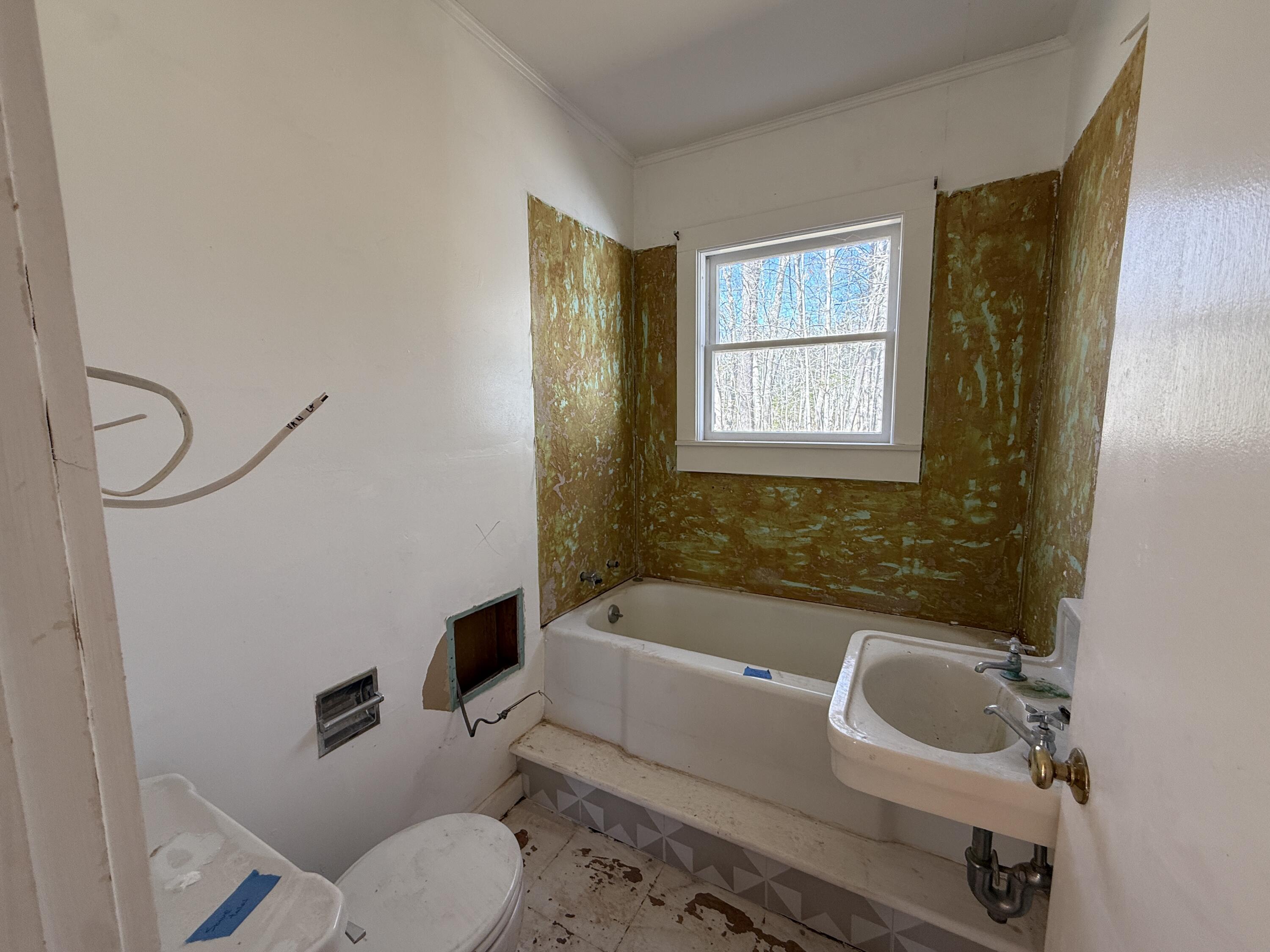 17 John Street Camden ME 04843