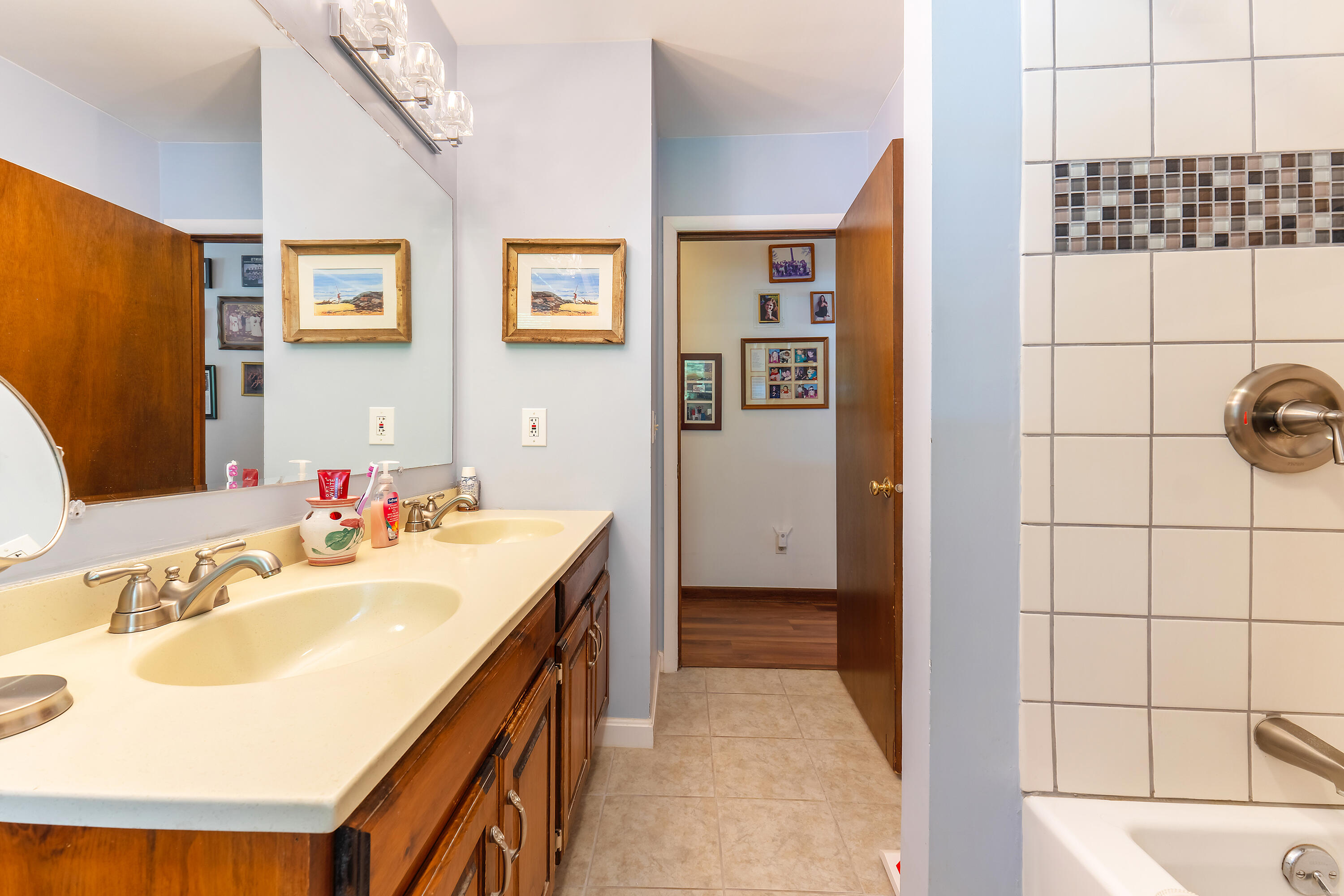 556 River Road Lewiston ME 04240