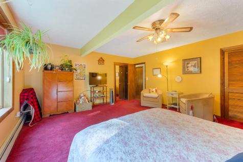 556 River Road Lewiston ME 04240