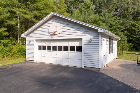 556 River Road Lewiston ME 04240