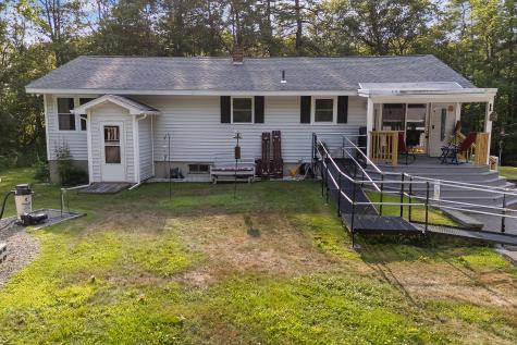 556 River Road Lewiston ME 04240