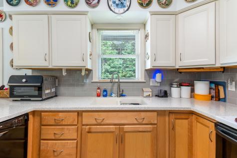 556 River Road Lewiston ME 04240